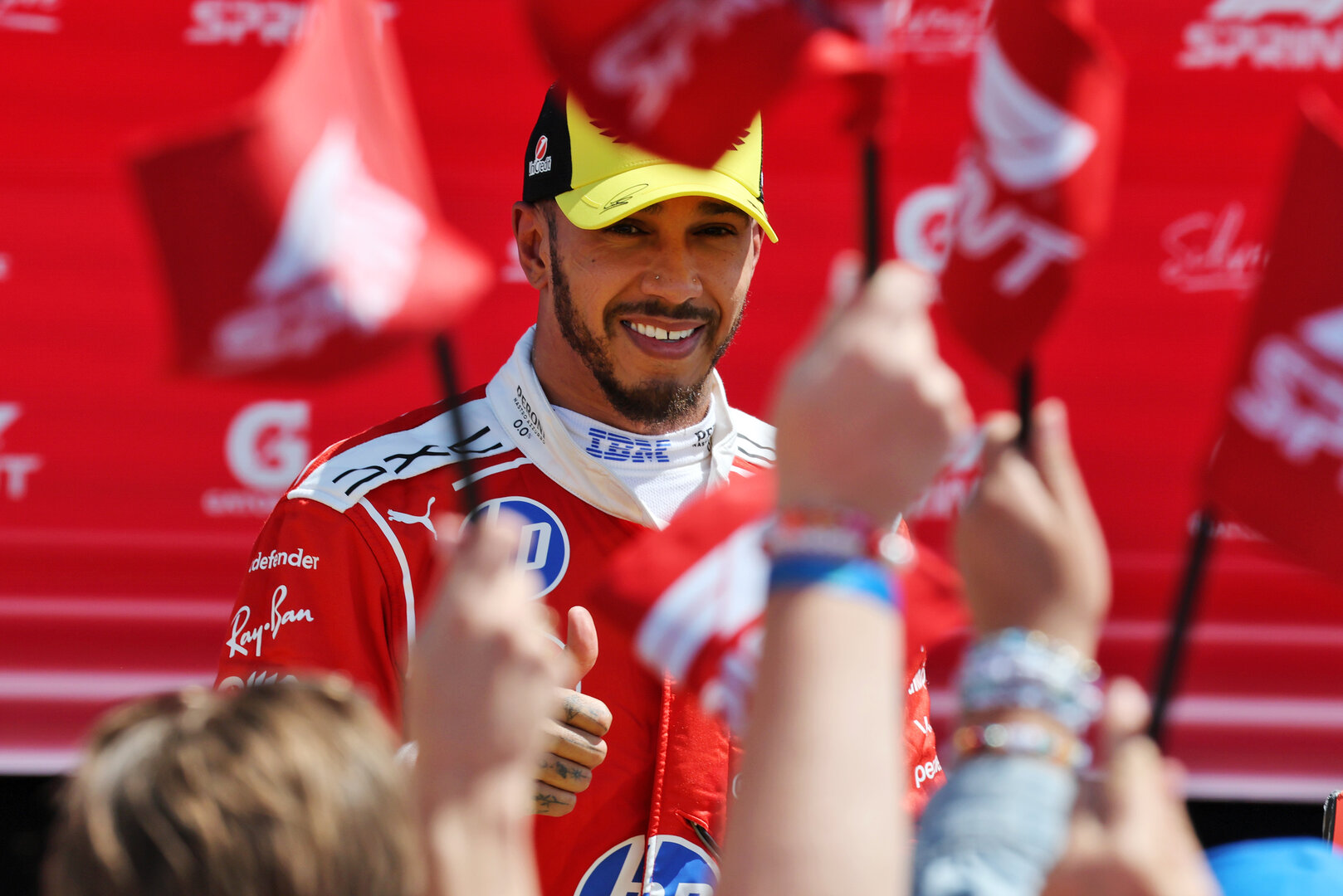 GP GRAN BRETAGNA, Lewis Hamilton (GBR) Ferrari celebrates his second position in Sprint parc ferme.
04.07.2026. Formula 1 World Championship, Rd 9, British Grand Prix, Silverstone, England, Sprint e Qualifiche Day.
- www.xpbimages.com, EMail: requests@xpbimages.com © Copyright: Moy / XPB Images