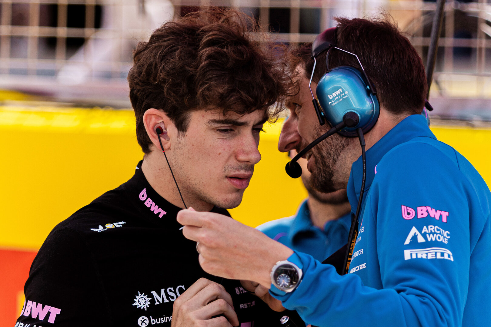 GP GRAN BRETAGNA, Franco Colapinto (ARG) Alpine F1 Team with Stuart Barlow (GBR) Alpine F1 Team Performance Engineer on the grid.
04.07.2026. Formula 1 World Championship, Rd 9, British Grand Prix, Silverstone, England, Sprint e Qualifiche Day.
 - www.xpbimages.com, EMail: requests@xpbimages.com © Copyright: Denny / XPB Images