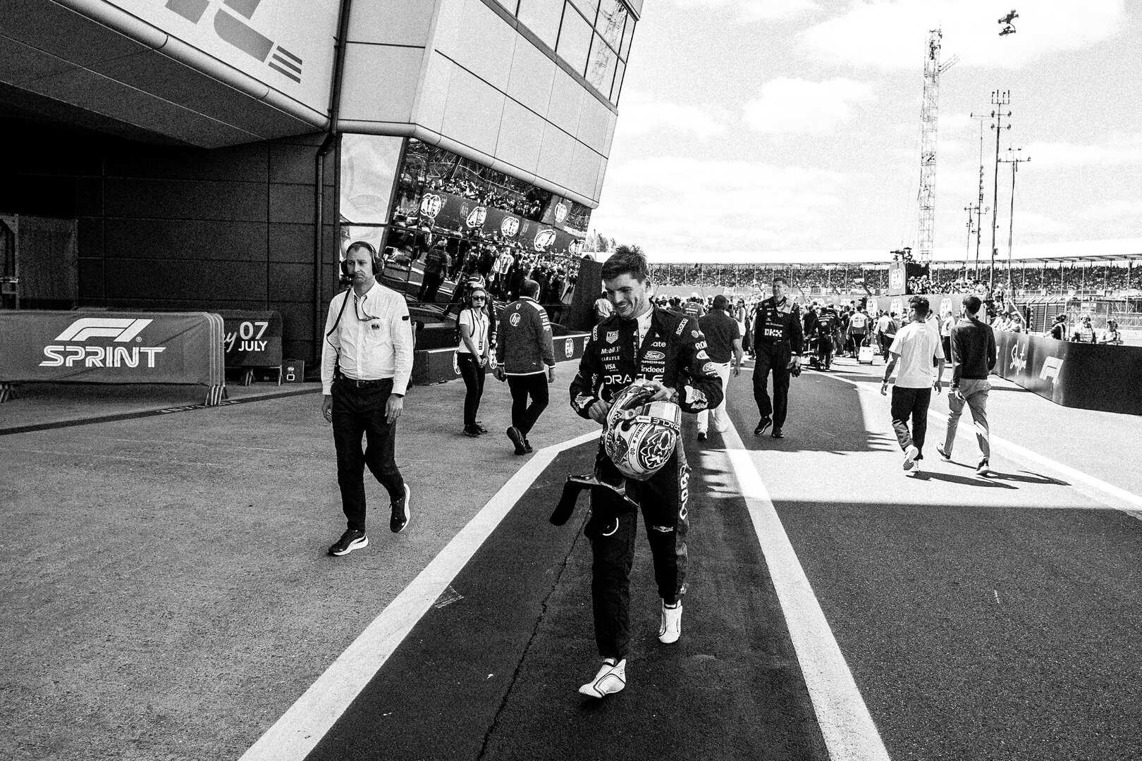 GP GRAN BRETAGNA, Max Verstappen (NLD) Red Bull Racing in Sprint parc ferme.
04.07.2026. Formula 1 World Championship, Rd 9, British Grand Prix, Silverstone, England, Sprint e Qualifiche Day.
 - www.xpbimages.com, EMail: requests@xpbimages.com © Copyright: Denny / XPB Images