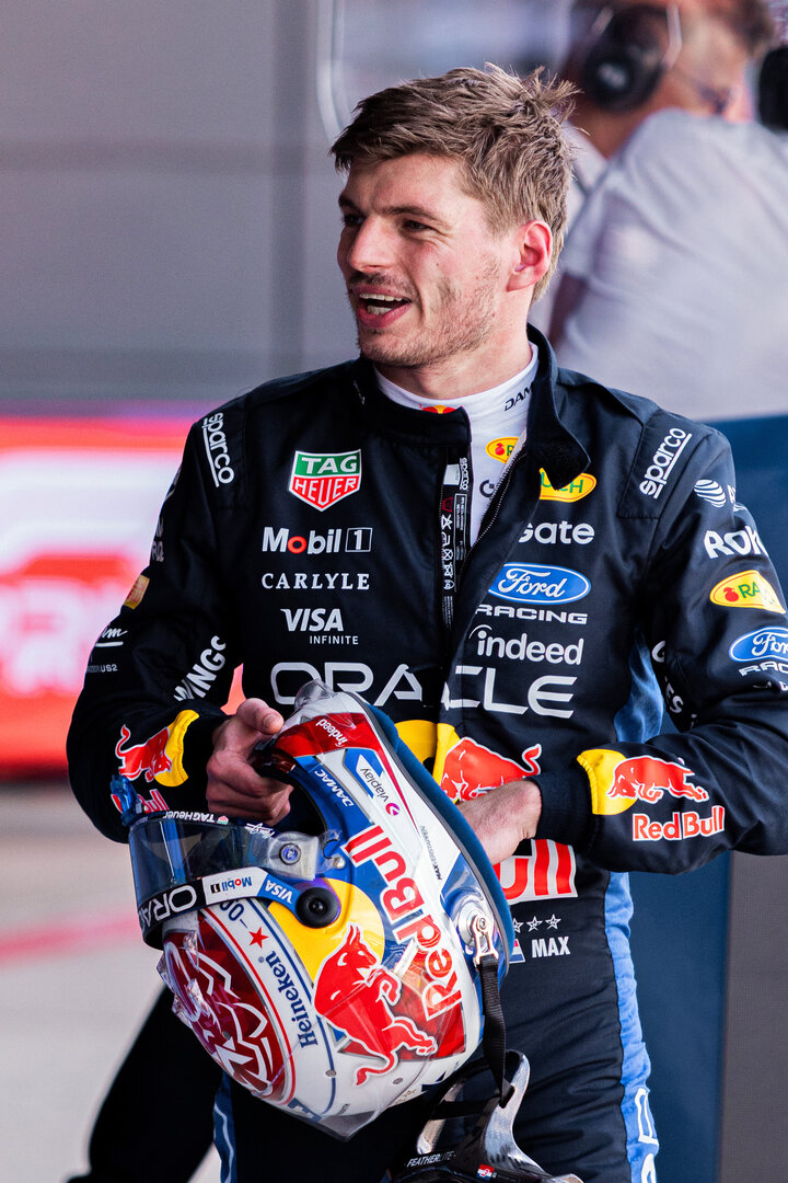 GP GRAN BRETAGNA, Max Verstappen (NLD) Red Bull Racing in Sprint parc ferme.
04.07.2026. Formula 1 World Championship, Rd 9, British Grand Prix, Silverstone, England, Sprint e Qualifiche Day.
 - www.xpbimages.com, EMail: requests@xpbimages.com © Copyright: Denny / XPB Images