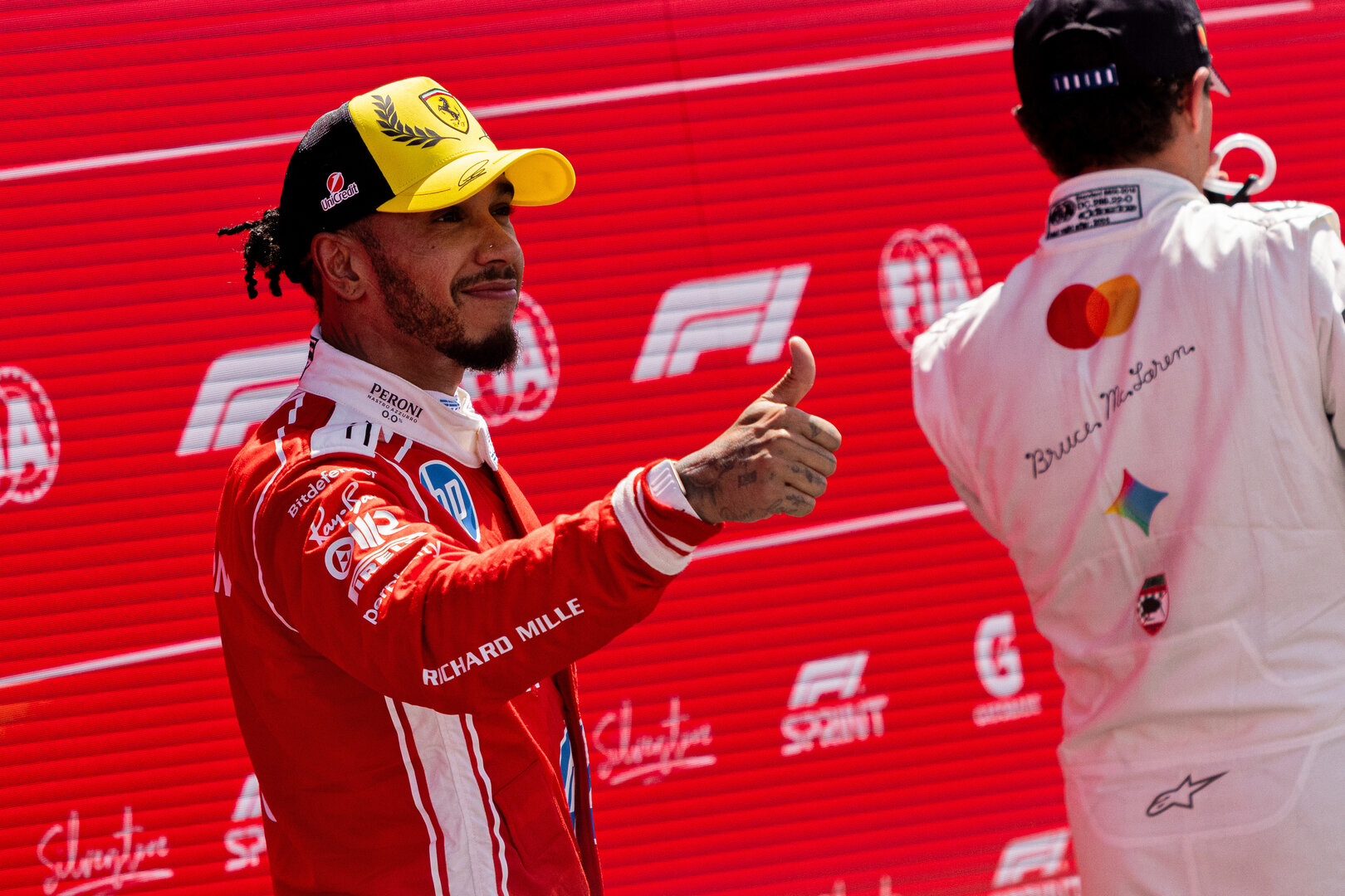 GP GRAN BRETAGNA, Second placed Lewis Hamilton (GBR) Ferrari celebrates in Sprint parc ferme.
04.07.2026. Formula 1 World Championship, Rd 9, British Grand Prix, Silverstone, England, Sprint e Qualifiche Day.
- www.xpbimages.com, EMail: requests@xpbimages.com © Copyright: Denny / XPB Images