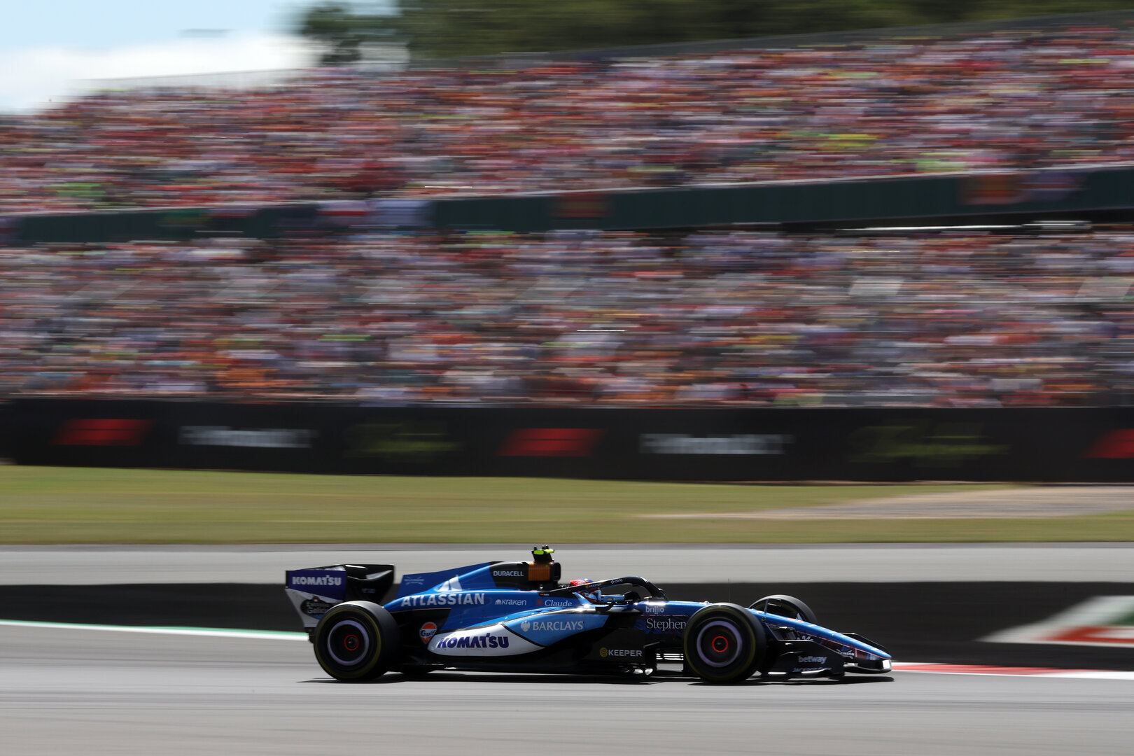 GP GRAN BRETAGNA, Carlos Sainz (ESP) Williams F1 Team FW48.
04.07.2026. Formula 1 World Championship, Rd 9, British Grand Prix, Silverstone, England, Sprint e Qualifiche Day.
- www.xpbimages.com, EMail: requests@xpbimages.com © Copyright: Dunbar / XPB Images