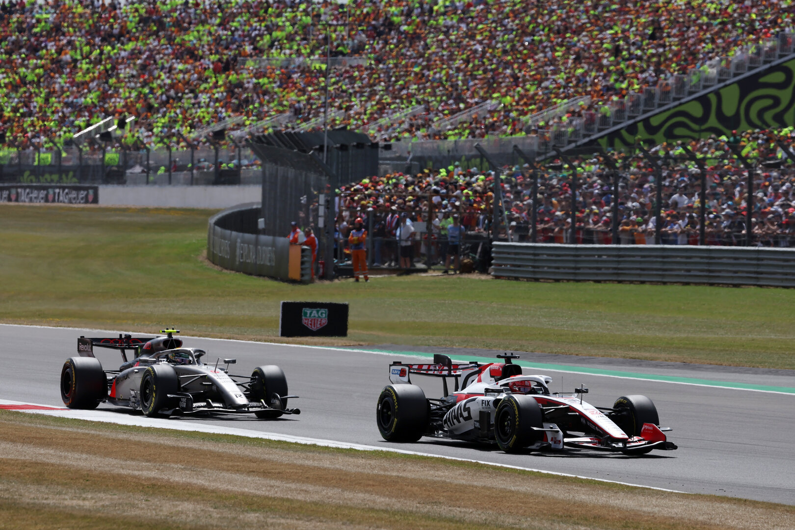 GP GRAN BRETAGNA, Esteban Ocon (FRA) Haas F1 Team VF-26.
04.07.2026. Formula 1 World Championship, Rd 9, British Grand Prix, Silverstone, England, Sprint e Qualifiche Day.
- www.xpbimages.com, EMail: requests@xpbimages.com © Copyright: Dunbar / XPB Images