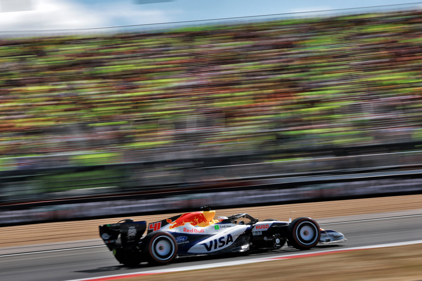 GP GRAN BRETAGNA, Arvid Lindblad (GBR) Racing Bulls Formula One Team VCARB 03.
04.07.2026. Formula 1 World Championship, Rd 9, British Grand Prix, Silverstone, England, Sprint e Qualifiche Day.
- www.xpbimages.com, EMail: requests@xpbimages.com © Copyright: Charniaux / XPB Images
