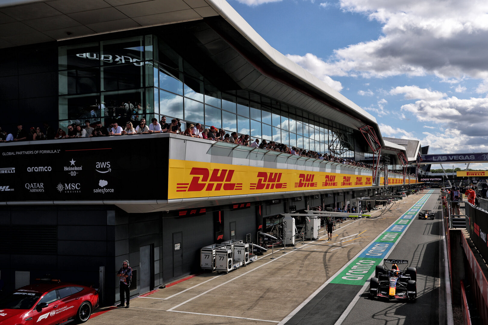 GP GRAN BRETAGNA, Max Verstappen (NLD) Red Bull Racing RB22.
04.07.2026. Formula 1 World Championship, Rd 9, British Grand Prix, Silverstone, England, Sprint e Qualifiche Day.
- www.xpbimages.com, EMail: requests@xpbimages.com © Copyright: Batchelor / XPB Images