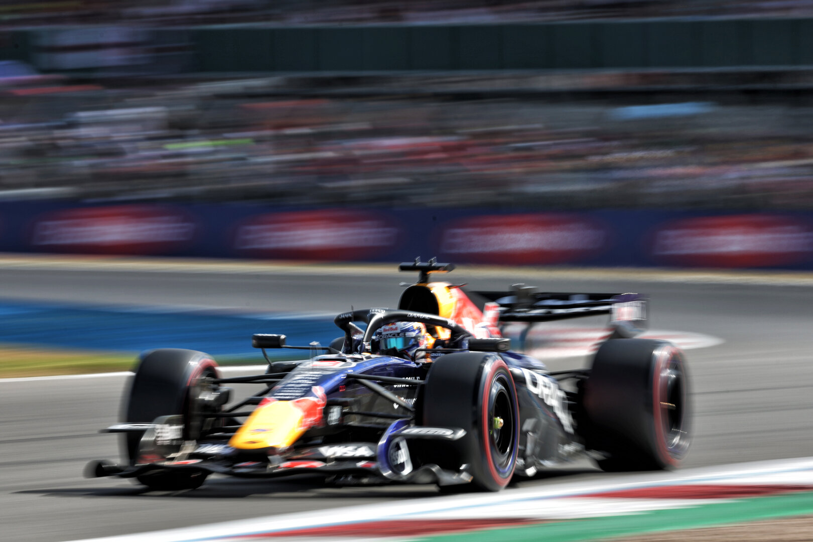 GP GRAN BRETAGNA, Max Verstappen (NLD) Red Bull Racing RB22.
04.07.2026. Formula 1 World Championship, Rd 9, British Grand Prix, Silverstone, England, Sprint e Qualifiche Day.
- www.xpbimages.com, EMail: requests@xpbimages.com © Copyright: Dunbar / XPB Images