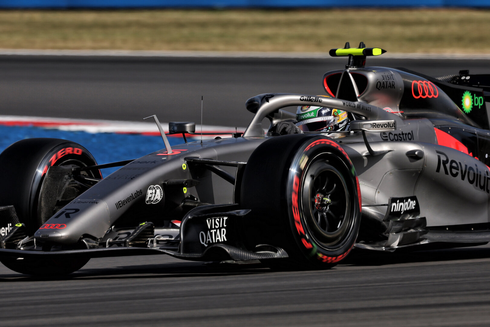 GP GRAN BRETAGNA, Gabriel Bortoleto (BRA) Audi F1 Team R26.
04.07.2026. Formula 1 World Championship, Rd 9, British Grand Prix, Silverstone, England, Sprint e Qualifiche Day.
- www.xpbimages.com, EMail: requests@xpbimages.com © Copyright: Dunbar / XPB Images