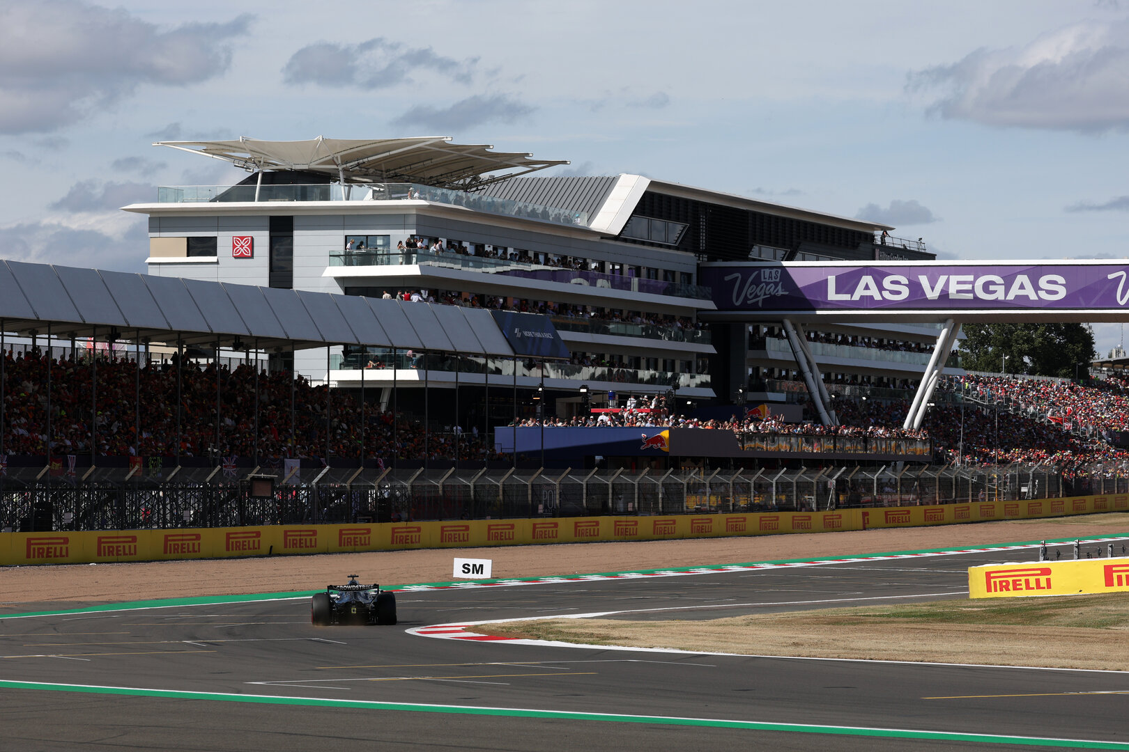 GP GRAN BRETAGNA, George Russell (GBR) Mercedes AMG Formula One Team W17.
04.07.2026. Formula 1 World Championship, Rd 9, British Grand Prix, Silverstone, England, Sprint e Qualifiche Day.
- www.xpbimages.com, EMail: requests@xpbimages.com © Copyright: Moy / XPB Images