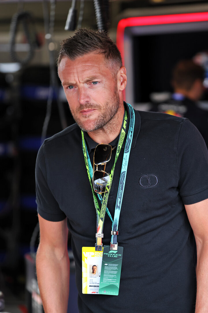 GP GRAN BRETAGNA, Jamie Vardy (GBR) Football Player.
05.07.2026. Formula 1 World Championship, Rd 9, British Grand Prix, Silverstone, England, Gara Day.
- www.xpbimages.com, EMail: requests@xpbimages.com © Copyright: Batchelor / XPB Images