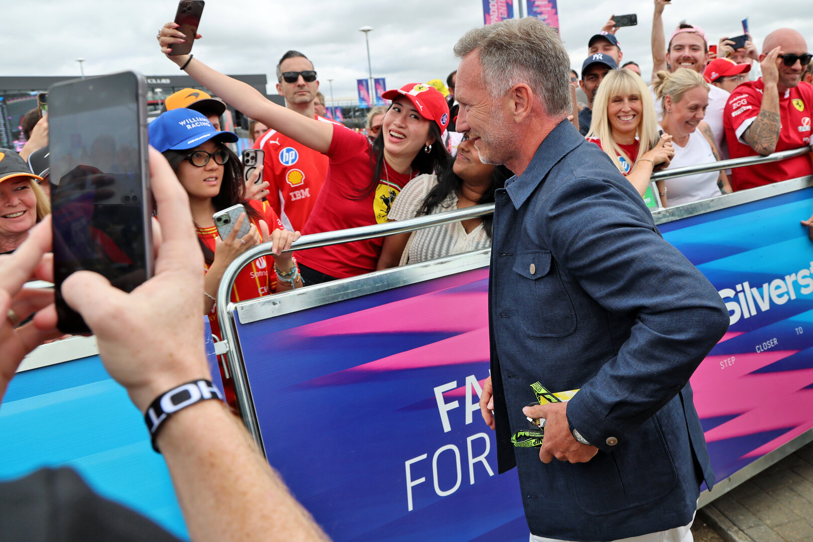 GP GRAN BRETAGNA, Christian Horner (GBR).
05.07.2026. Formula 1 World Championship, Rd 9, British Grand Prix, Silverstone, England, Gara Day.
- www.xpbimages.com, EMail: requests@xpbimages.com © Copyright: Batchelor / XPB Images