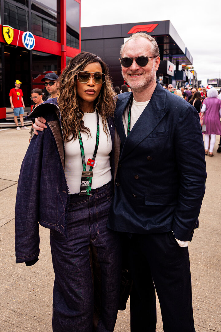 GP GRAN BRETAGNA, (L to R): Eve (USA) Rapper with her husband Maximillion Cooper (GBR) Gumball 3000 Founder.
05.07.2026. Formula 1 World Championship, Rd 9, British Grand Prix, Silverstone, England, Gara Day.
 - www.xpbimages.com, EMail: requests@xpbimages.com © Copyright: Denny / XPB Images