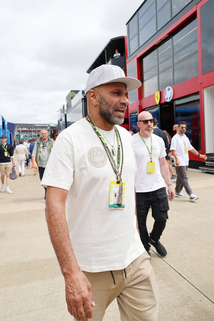GP GRAN BRETAGNA, Goldie (GBR) Musician.
05.07.2026. Formula 1 World Championship, Rd 9, British Grand Prix, Silverstone, England, Gara Day.
- www.xpbimages.com, EMail: requests@xpbimages.com © Copyright: Batchelor / XPB Images