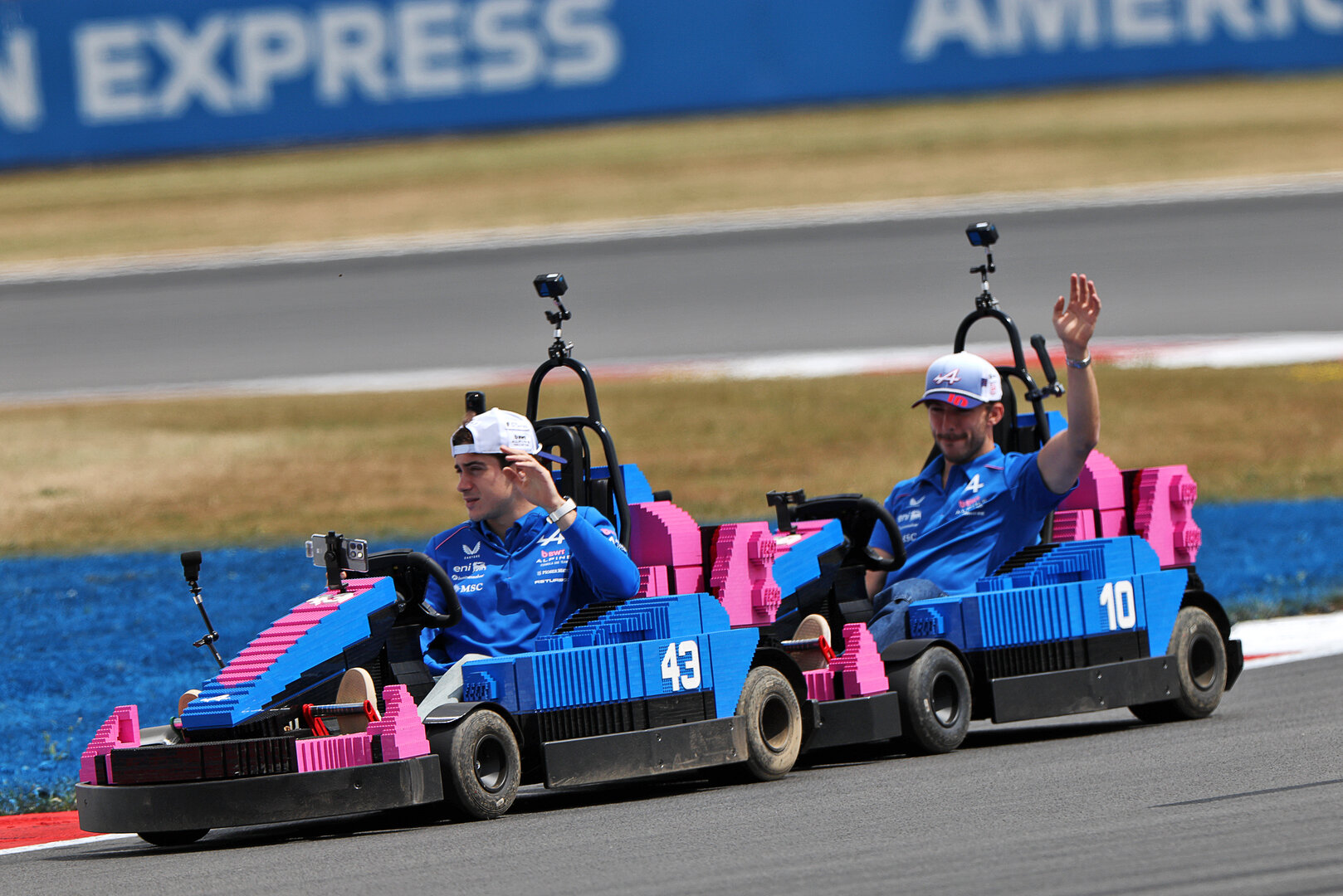 GP GRAN BRETAGNA, Franco Colapinto (ARG) Alpine F1 Team e Pierre Gasly (FRA) Alpine F1 Team in Lego karts on the drivers' parade.
05.07.2026. Formula 1 World Championship, Rd 9, British Grand Prix, Silverstone, England, Gara Day.
- www.xpbimages.com, EMail: requests@xpbimages.com © Copyright: Charniaux / XPB Images