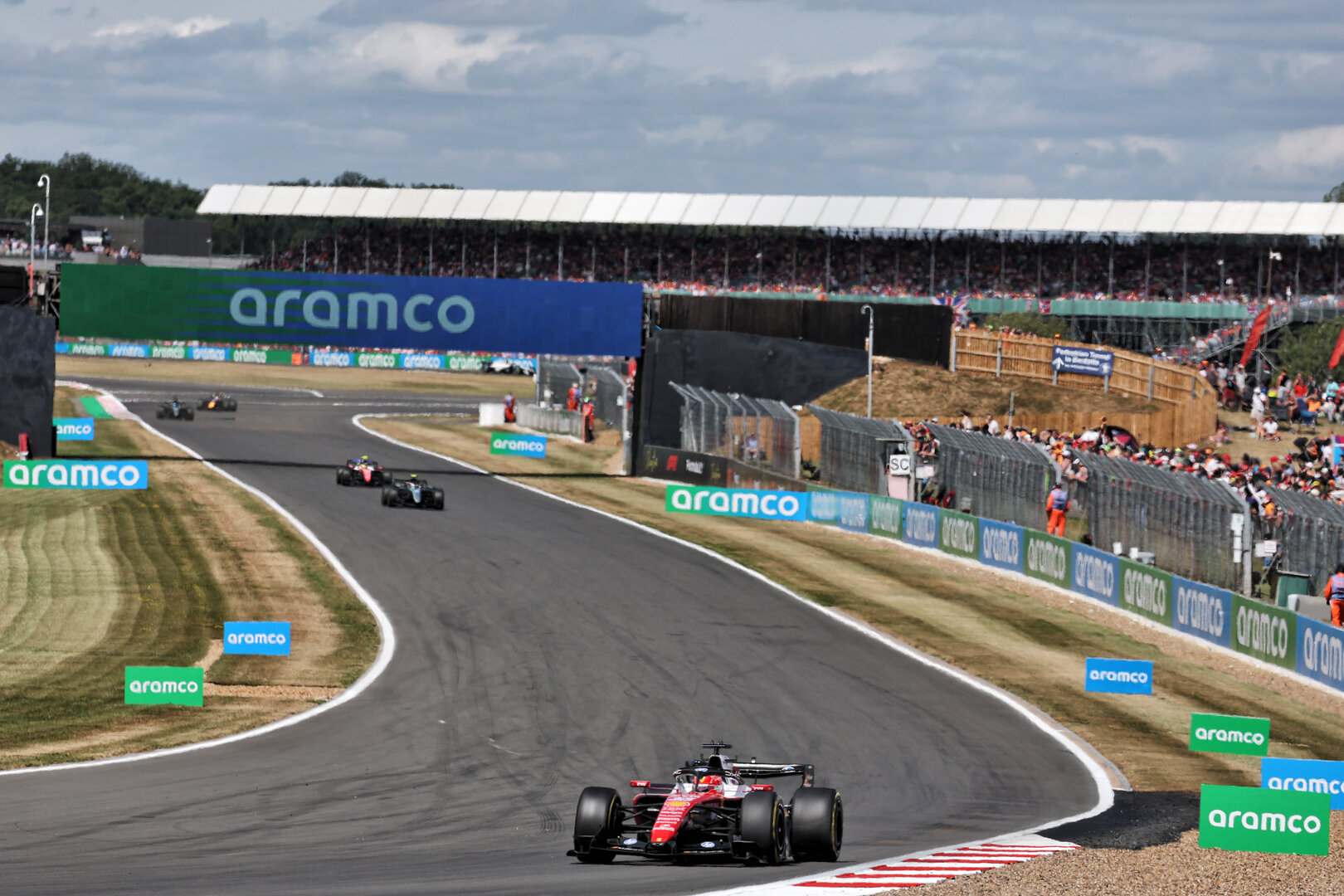 GP GRAN BRETAGNA, Charles Leclerc (MON) Ferrari SF-26.
05.07.2026. Formula 1 World Championship, Rd 9, British Grand Prix, Silverstone, England, Gara Day.
- www.xpbimages.com, EMail: requests@xpbimages.com © Copyright: Bearne / XPB Images
