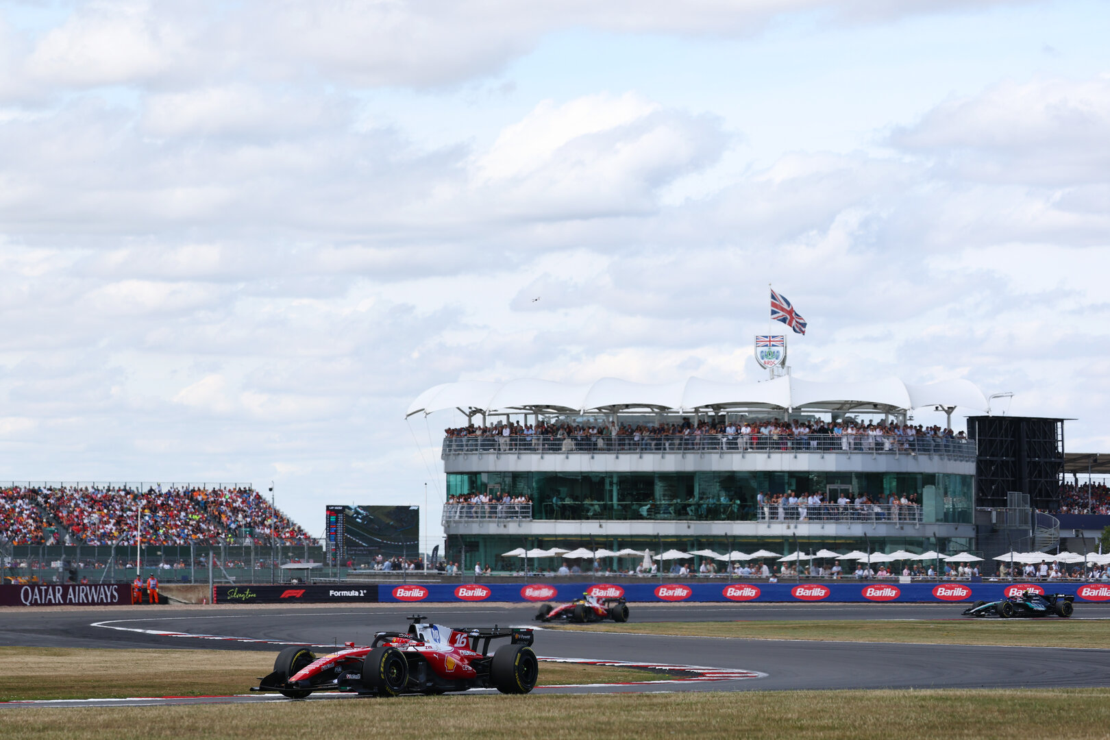 GP GRAN BRETAGNA, Charles Leclerc (MON) Ferrari SF-26.
05.07.2026. Formula 1 World Championship, Rd 9, British Grand Prix, Silverstone, England, Gara Day.
- www.xpbimages.com, EMail: requests@xpbimages.com © Copyright: Bearne / XPB Images