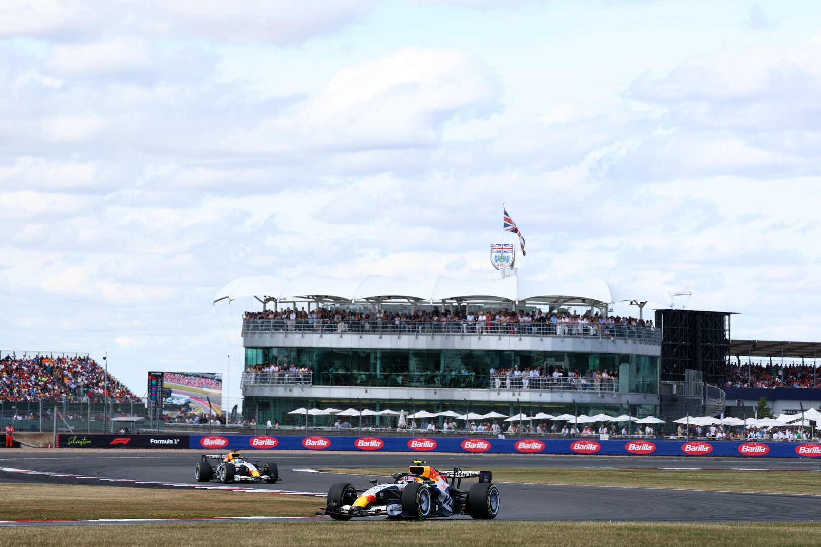 GP GRAN BRETAGNA, Liam Lawson (NZL) Racing Bulls Formula One Team VCARB 03.
05.07.2026. Formula 1 World Championship, Rd 9, British Grand Prix, Silverstone, England, Gara Day.
- www.xpbimages.com, EMail: requests@xpbimages.com © Copyright: Bearne / XPB Images