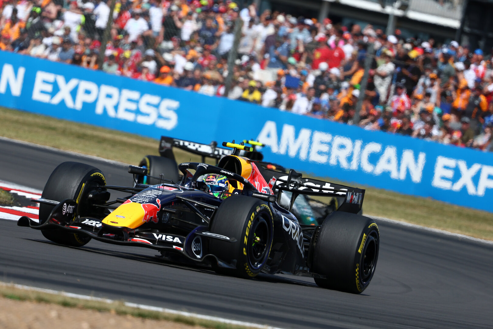 GP GRAN BRETAGNA, Isack Hadjar (FRA) Red Bull Racing RB22.
05.07.2026. Formula 1 World Championship, Rd 9, British Grand Prix, Silverstone, England, Gara Day.
- www.xpbimages.com, EMail: requests@xpbimages.com © Copyright: Bearne / XPB Images