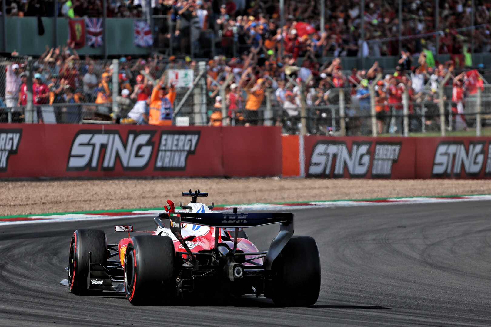 GP GRAN BRETAGNA, Gara winner Charles Leclerc (MON) Ferrari SF-26 celebrates at the end of the race.
05.07.2026. Formula 1 World Championship, Rd 9, British Grand Prix, Silverstone, England, Gara Day.
- www.xpbimages.com, EMail: requests@xpbimages.com © Copyright: Batchelor / XPB Images