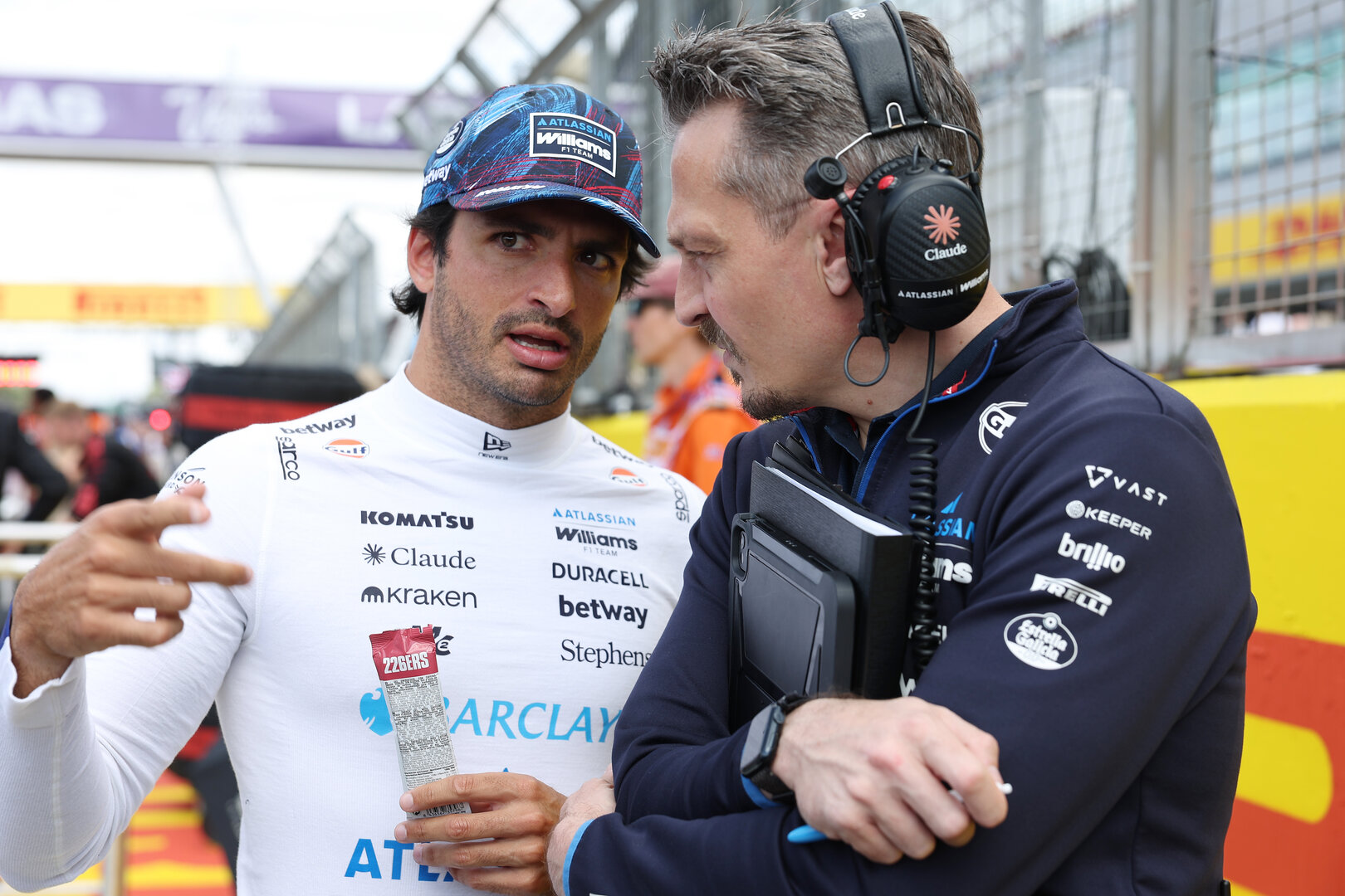 GP GRAN BRETAGNA, Fernando Alonso (ESP) Aston Martin F1 Team on the grid.
05.07.2026. Formula 1 World Championship, Rd 9, British Grand Prix, Silverstone, England, Gara Day.
- www.xpbimages.com, EMail: requests@xpbimages.com © Copyright: Bearne / XPB Images