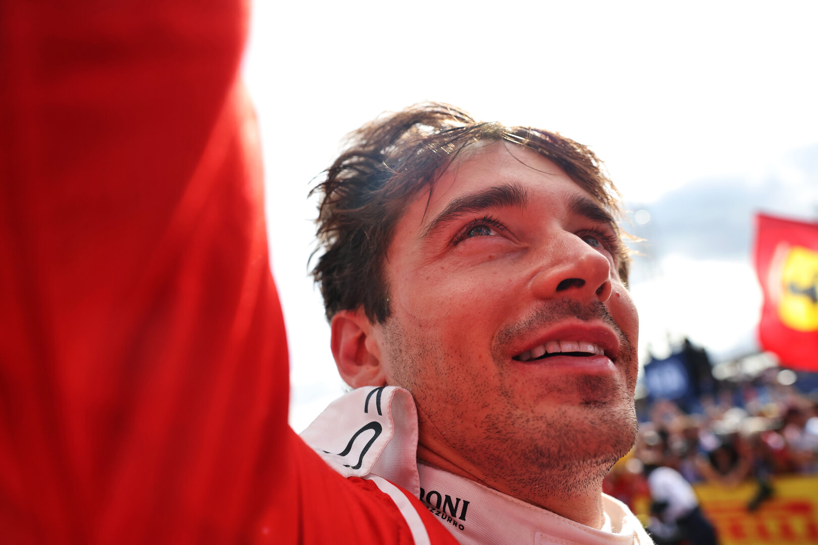 GP GRAN BRETAGNA, Gara winner Charles Leclerc (MON) Ferrari celebrates in parc ferme.
05.07.2026. Formula 1 World Championship, Rd 9, British Grand Prix, Silverstone, England, Gara Day.
- www.xpbimages.com, EMail: requests@xpbimages.com © Copyright: Bearne / XPB Images