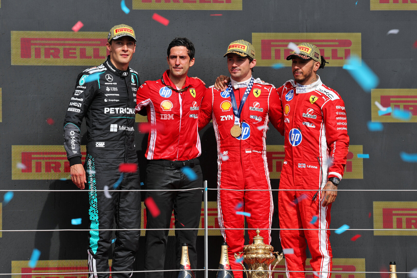 GP GRAN BRETAGNA, The podium (L to R): George Russell (GBR) Mercedes AMG Formula One Team, second; Bryan Bozzi (ITA) Ferrari Gara Engineer; Charles Leclerc (MON) Ferrari, vincitore; Lewis Hamilton (GBR) Ferrari, third.
05.07.2026. Formula 1 World Championship, Rd 9, British Grand Prix, Silverstone, England, Gara Day.
- www.xpbimages.com, EMail: requests@xpbimages.com © Copyright: Moy / XPB Images