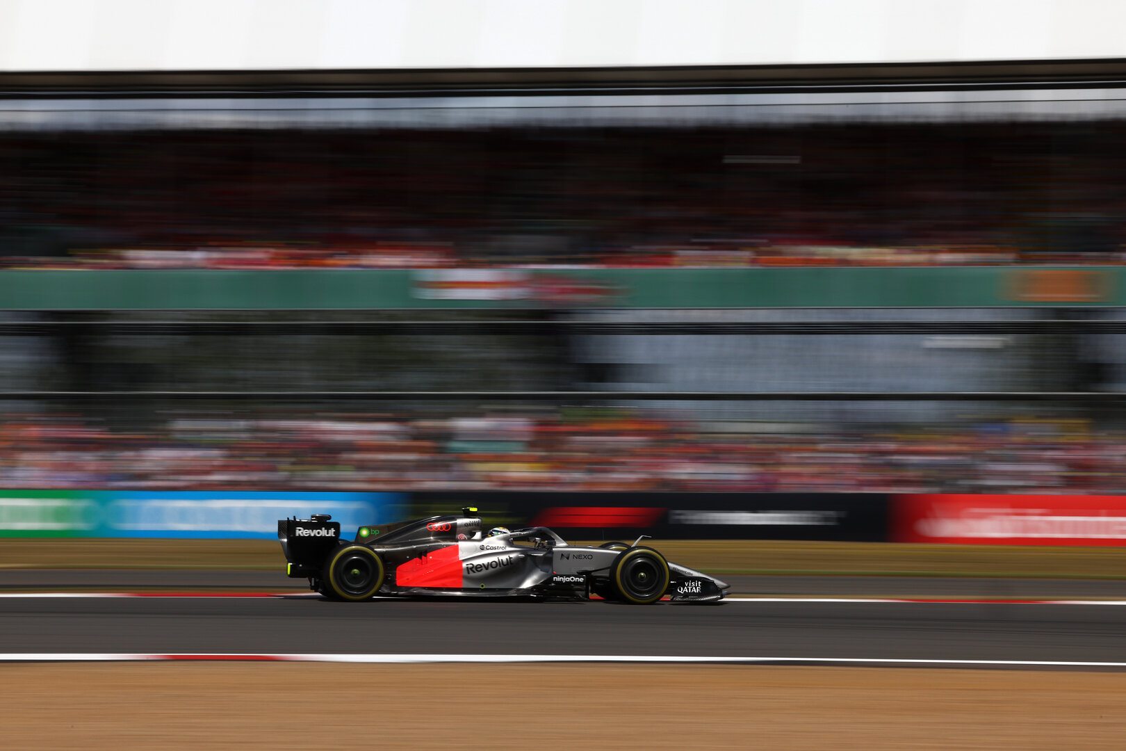 GP GRAN BRETAGNA, Gabriel Bortoleto (BRA) Audi F1 Team R26.
05.07.2026. Formula 1 World Championship, Rd 9, British Grand Prix, Silverstone, England, Gara Day.
- www.xpbimages.com, EMail: requests@xpbimages.com © Copyright: Patching / XPB Images