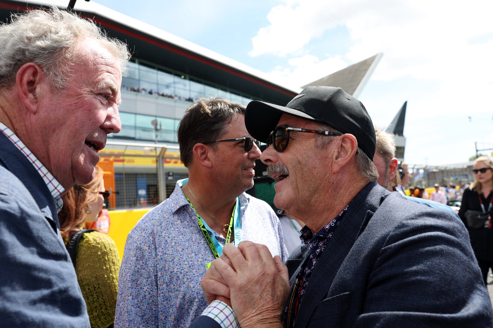 GP GRAN BRETAGNA, (L to R): Jeremy Clarkson (GBR) with Nigel Mansell (GBR) on the grid.
05.07.2026. Formula 1 World Championship, Rd 9, British Grand Prix, Silverstone, England, Gara Day.
- www.xpbimages.com, EMail: requests@xpbimages.com © Copyright: Bearne / XPB Images