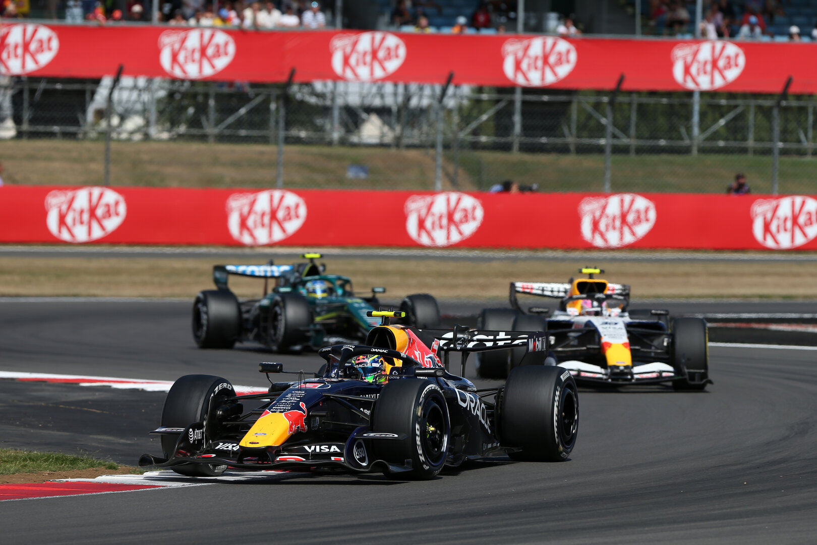 GP GRAN BRETAGNA, Isack Hadjar (FRA) Red Bull Racing RB22.
05.07.2026. Formula 1 World Championship, Rd 9, British Grand Prix, Silverstone, England, Gara Day.
- www.xpbimages.com, EMail: requests@xpbimages.com © Copyright: Dunbar / XPB Images
