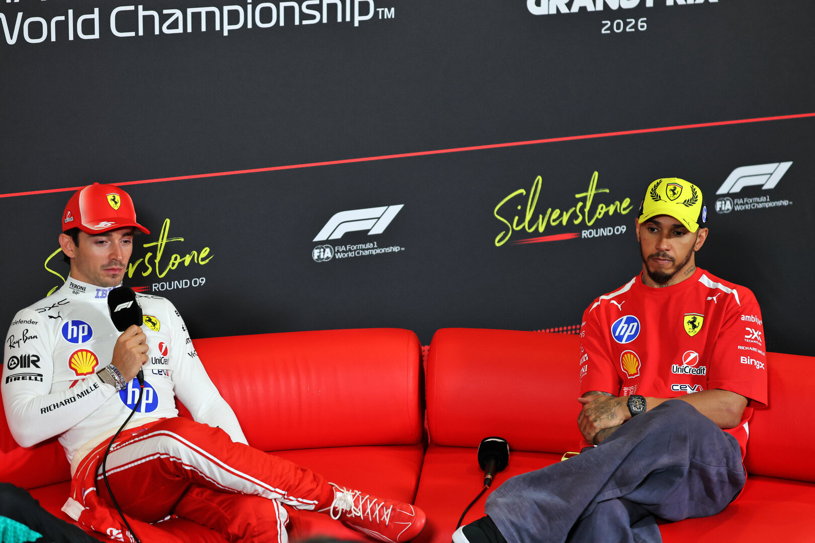 GP GRAN BRETAGNA, (L to R): Charles Leclerc (MON) Ferrari e Lewis Hamilton (GBR) Ferrari in the post race FIA Press Conference.
05.07.2026. Formula 1 World Championship, Rd 9, British Grand Prix, Silverstone, England, Gara Day.
- www.xpbimages.com, EMail: requests@xpbimages.com © Copyright: Batchelor / XPB Images