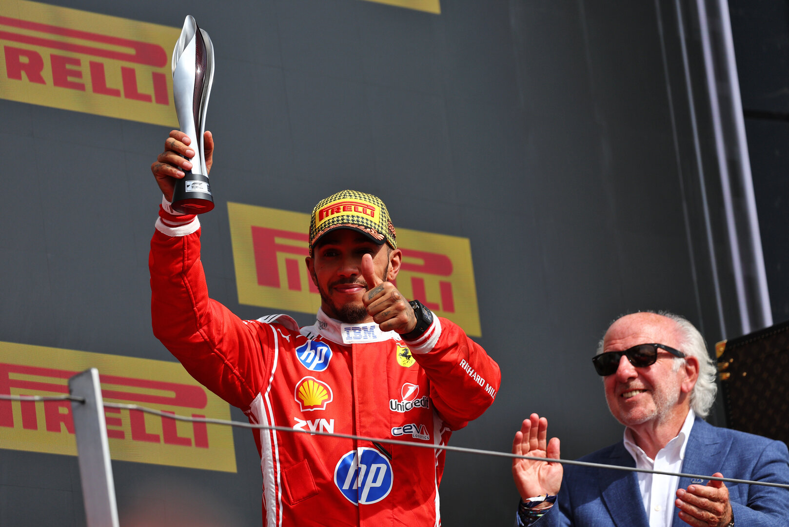 GP GRAN BRETAGNA, Lewis Hamilton (GBR) Ferrari celebrates his third position on the podium.
05.07.2026. Formula 1 World Championship, Rd 9, British Grand Prix, Silverstone, England, Gara Day.
 - www.xpbimages.com, EMail: requests@xpbimages.com © Copyright: Patching / XPB Images