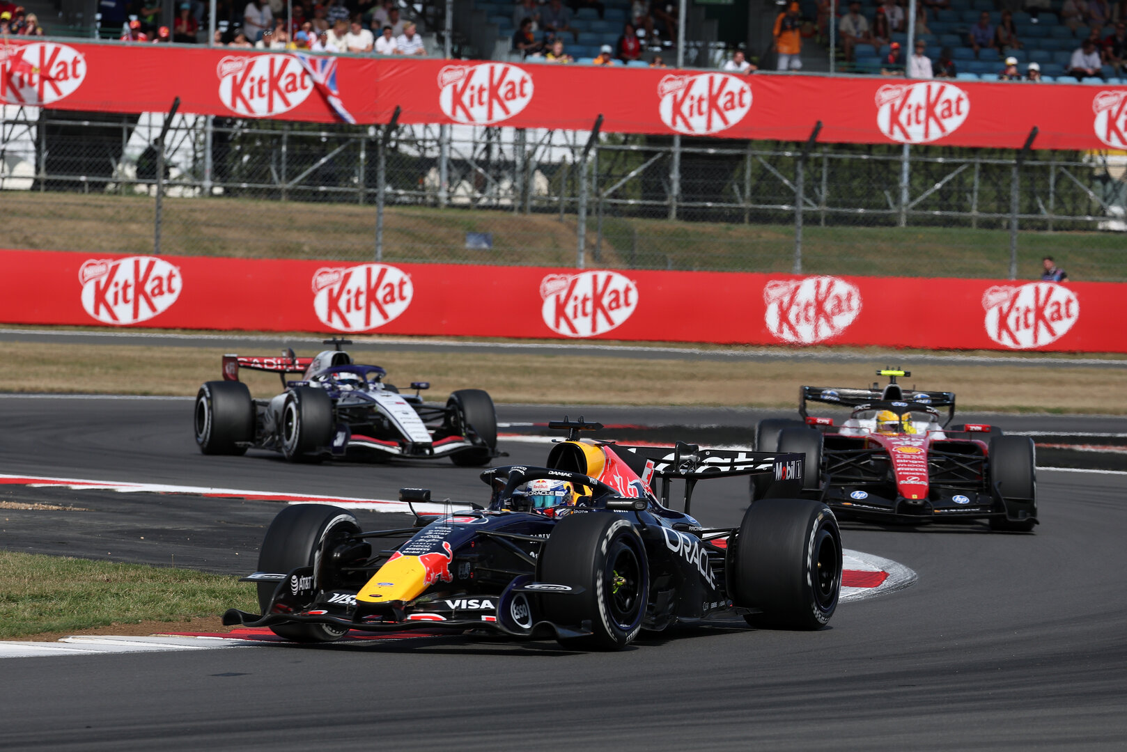 GP GRAN BRETAGNA, Max Verstappen (NLD) Red Bull Racing RB22.
05.07.2026. Formula 1 World Championship, Rd 9, British Grand Prix, Silverstone, England, Gara Day.
- www.xpbimages.com, EMail: requests@xpbimages.com © Copyright: Moy / XPB Images