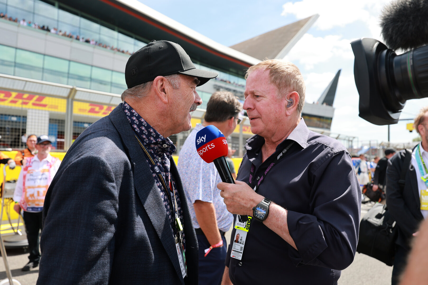GP GRAN BRETAGNA, (L to R): Nigel Mansell (GBR) with Martin Brundle (GBR) Sky Sports F1 Commentator on the grid.
05.07.2026. Formula 1 World Championship, Rd 9, British Grand Prix, Silverstone, England, Gara Day.
- www.xpbimages.com, EMail: requests@xpbimages.com © Copyright: Moy / XPB Images