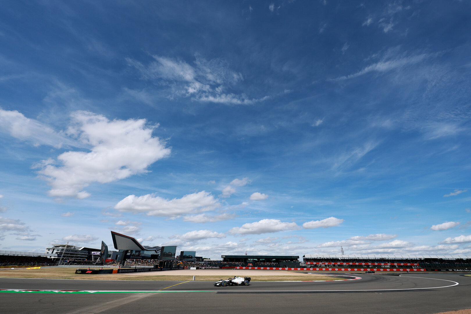 GP GRAN BRETAGNA, Oscar Piastri (AUS) McLaren F1 Team MCL40.
05.07.2026. Formula 1 World Championship, Rd 9, British Grand Prix, Silverstone, England, Gara Day.
- www.xpbimages.com, EMail: requests@xpbimages.com © Copyright: Moy / XPB Images