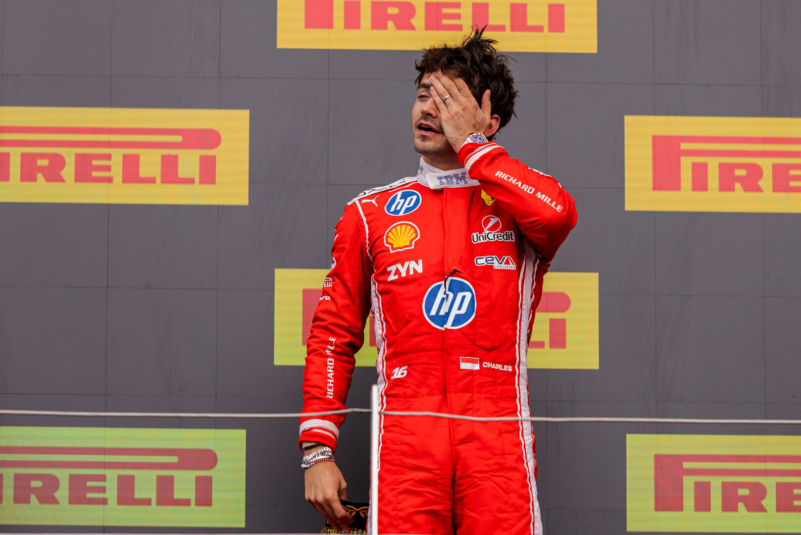 GP GRAN BRETAGNA, Gara winner Charles Leclerc (MON) Ferrari celebrates on the podium.
05.07.2026. Formula 1 World Championship, Rd 9, British Grand Prix, Silverstone, England, Gara Day.
 - www.xpbimages.com, EMail: requests@xpbimages.com © Copyright: Denny / XPB Images