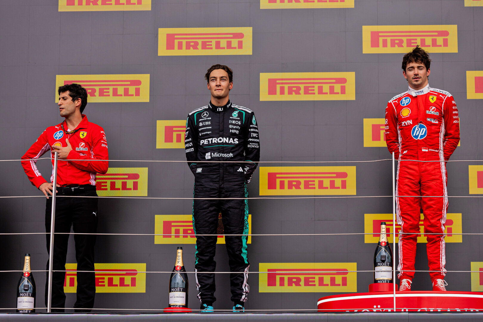 GP GRAN BRETAGNA, The podium (L to R): Max Verstappen (NLD) Red Bull Racing, second; George Russell (GBR) Mercedes AMG Formula One Team, vincitore; Andrea Kimi Antonelli (ITA) Mercedes AMG Formula One Team, third.
05.07.2026. Formula 1 World Championship, Rd 9, British Grand Prix, Silverstone, England, Gara Day.
 - www.xpbimages.com, EMail: requests@xpbimages.com © Copyright: Denny / XPB Images