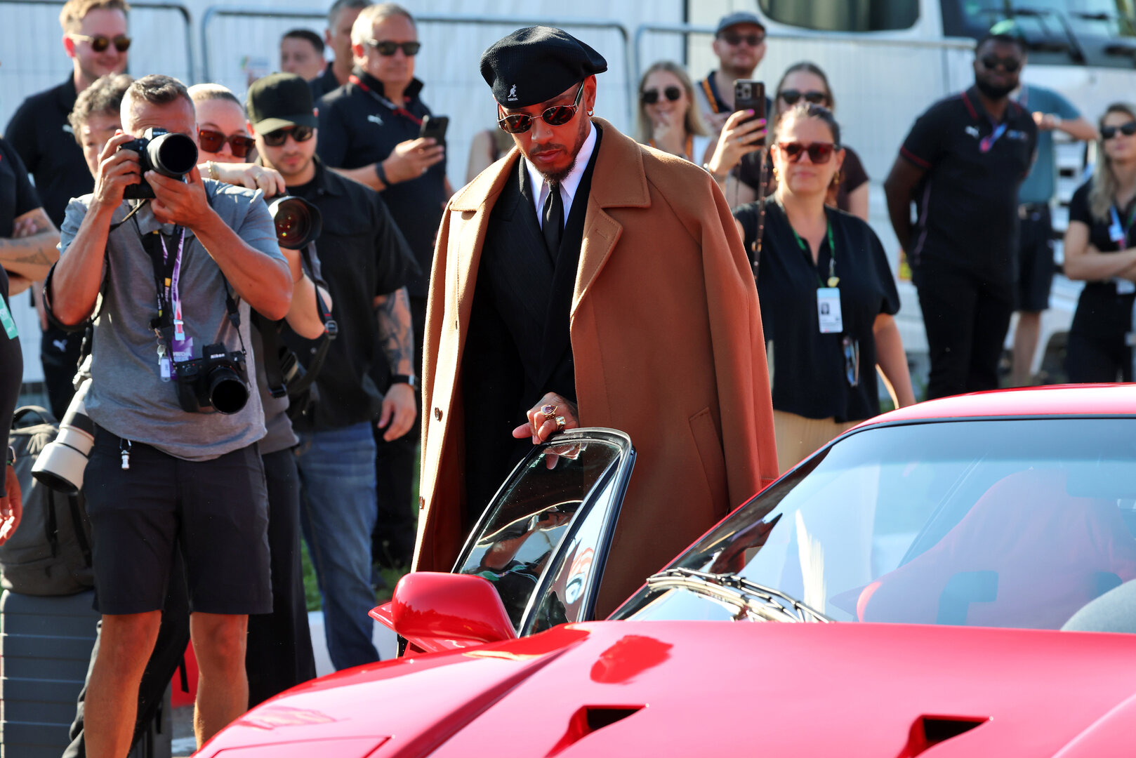 GP ITALIA, Lewis Hamilton (GBR) Ferrari with his Ferrari F40.
03.09.2026. Formula 1 World Championship, Rd 13, Italian Grand Prix, Monza, Italy, Preparation Day.
- www.xpbimages.com, EMail: requests@xpbimages.com © Copyright: Rew / XPB Images