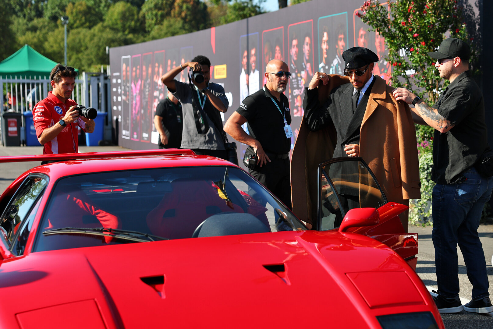 GP ITALIA, Lewis Hamilton (GBR) Ferrari with his Ferrari F40.
03.09.2026. Formula 1 World Championship, Rd 13, Italian Grand Prix, Monza, Italy, Preparation Day.
- www.xpbimages.com, EMail: requests@xpbimages.com © Copyright: Bearne / XPB Images