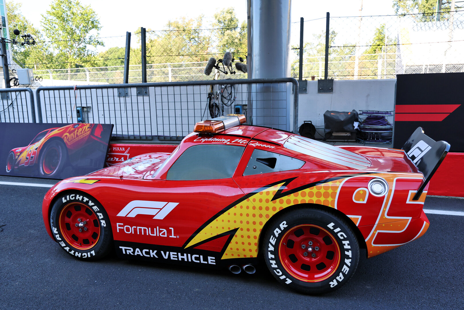 GP ITALIA, Lightning McQueen (USA) Stock Car.
03.09.2026. Formula 1 World Championship, Rd 13, Italian Grand Prix, Monza, Italy, Preparation Day.
- www.xpbimages.com, EMail: requests@xpbimages.com © Copyright: Batchelor / XPB Images