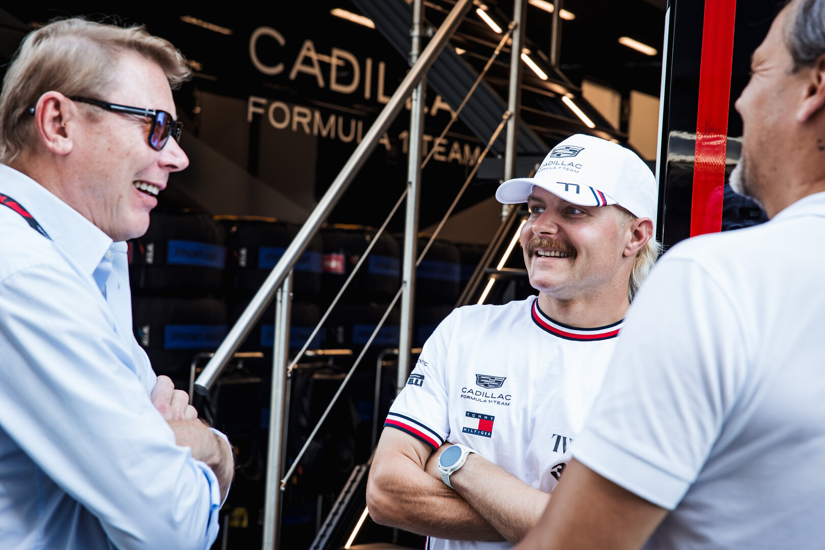 GP ITALIA, (L to R): Mika Hakkinen (FIN) with Valtteri Bottas (FIN) Cadillac Formula 1 Team.
03.09.2026. Formula 1 World Championship, Rd 13, Italian Grand Prix, Monza, Italy, Preparation Day.
- www.xpbimages.com, EMail: requests@xpbimages.com © Copyright: Bearne / XPB Images