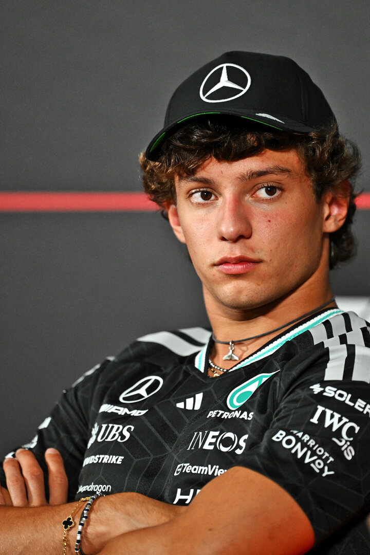 GP ITALIA, Andrea Kimi Antonelli (ITA) Mercedes AMG Formula One Team in the FIA Press Conference.
03.09.2026. Formula 1 World Championship, Rd 13, Italian Grand Prix, Monza, Italy, Preparation Day.
- www.xpbimages.com, EMail: requests@xpbimages.com © Copyright: Price / XPB Images