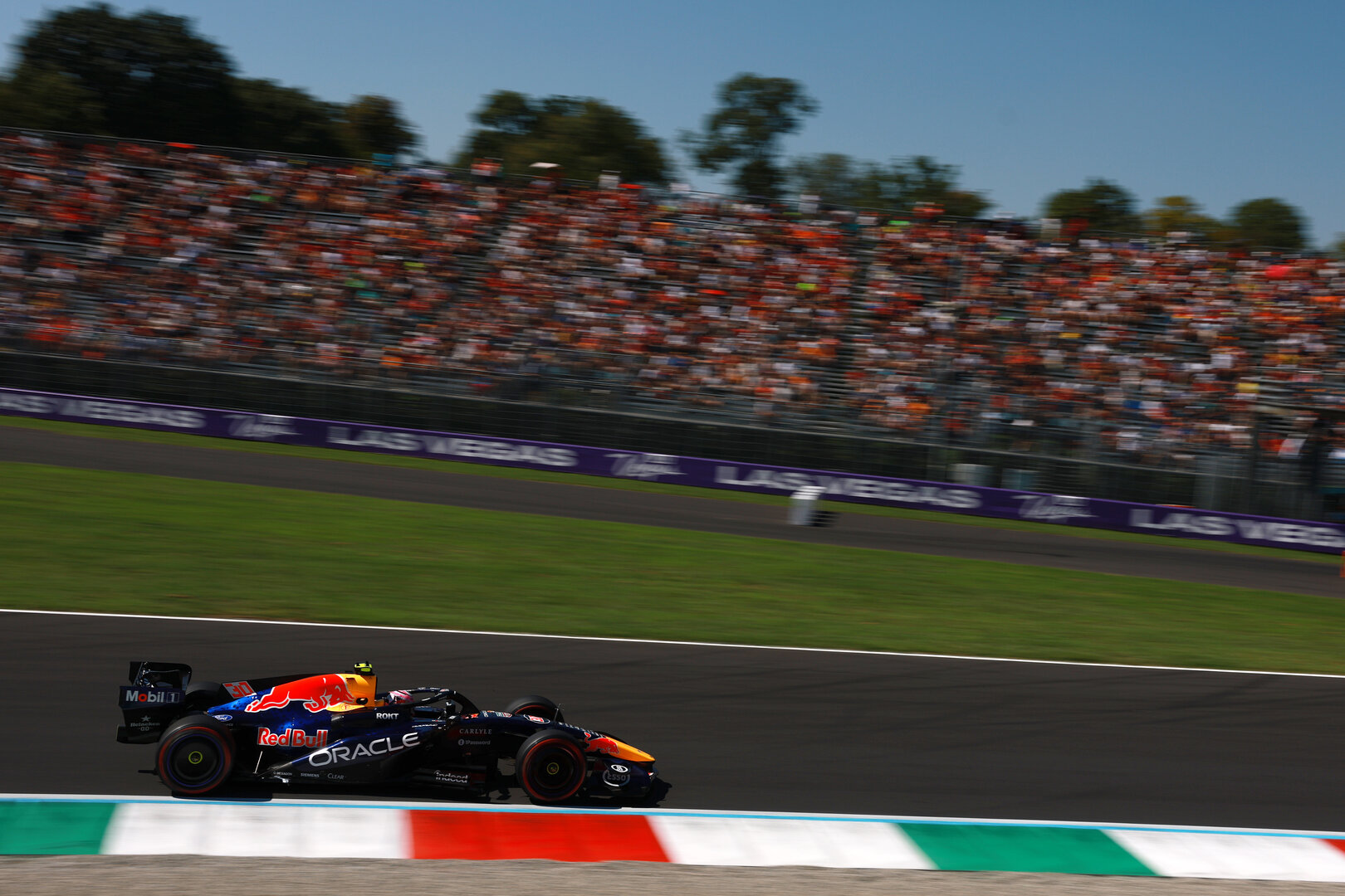 GP ITALIA, Liam Lawson (NZL) Red Bull Racing RB22.04.09.2026. Formula 1 World Championship, Rd 13, Italian Grand Prix, Monza, Italy, Practice Day.- www.xpbimages.com, EMail: requests@xpbimages.com © Copyright: XPB Images