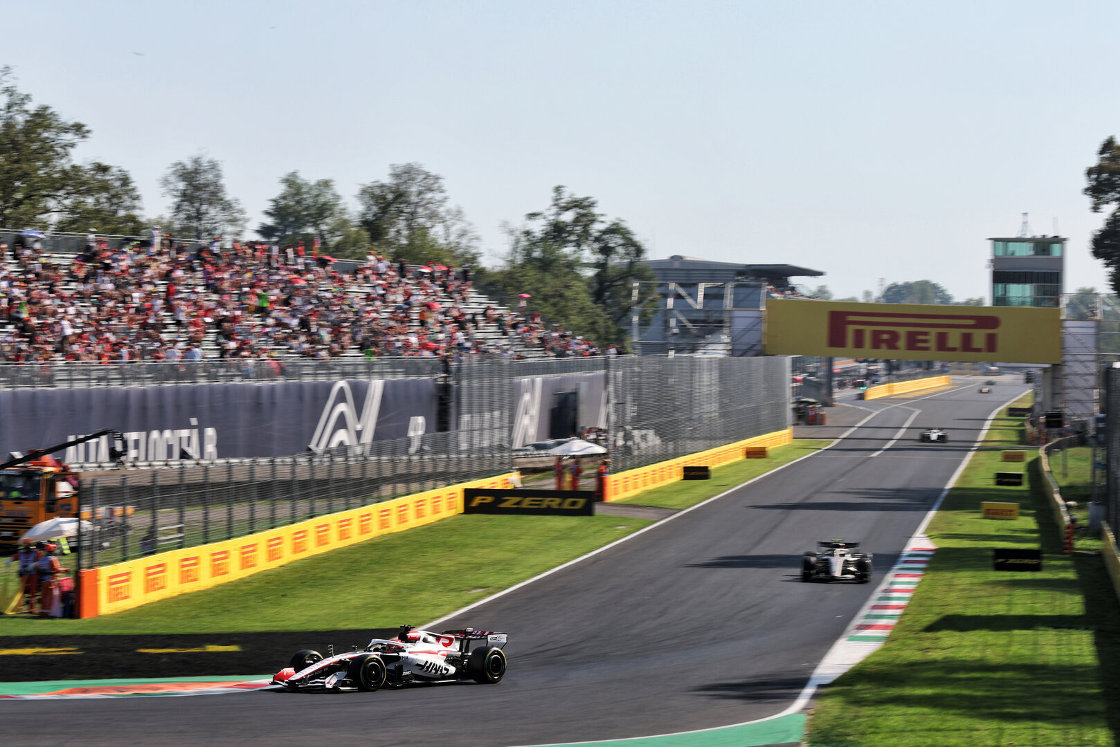 GP ITALIA, Esteban Ocon (FRA) Haas F1 Team VF-26.
04.09.2026. Formula 1 World Championship, Rd 13, Italian Grand Prix, Monza, Italy, Practice Day.
- www.xpbimages.com, EMail: requests@xpbimages.com © Copyright: Dunbar / XPB Images