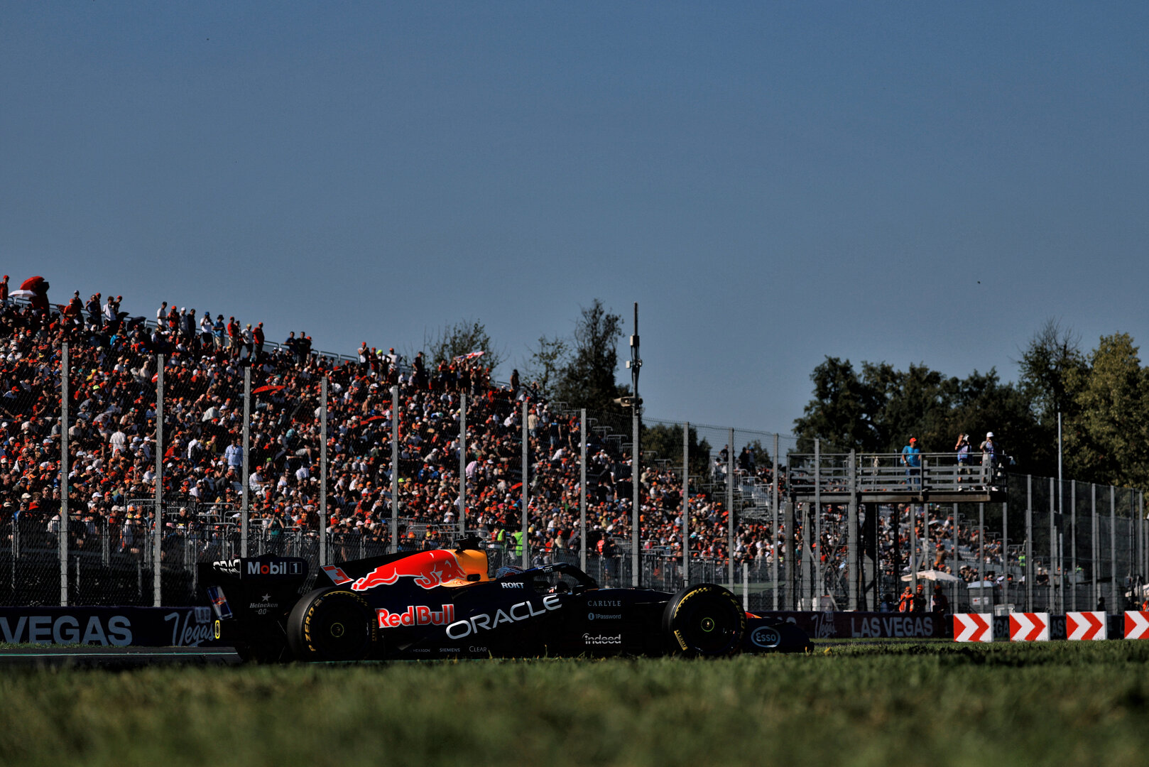GP ITALIA, Max Verstappen (NLD) Red Bull Racing RB22.
04.09.2026. Formula 1 World Championship, Rd 13, Italian Grand Prix, Monza, Italy, Practice Day.
- www.xpbimages.com, EMail: requests@xpbimages.com © Copyright: Charniaux / XPB Images