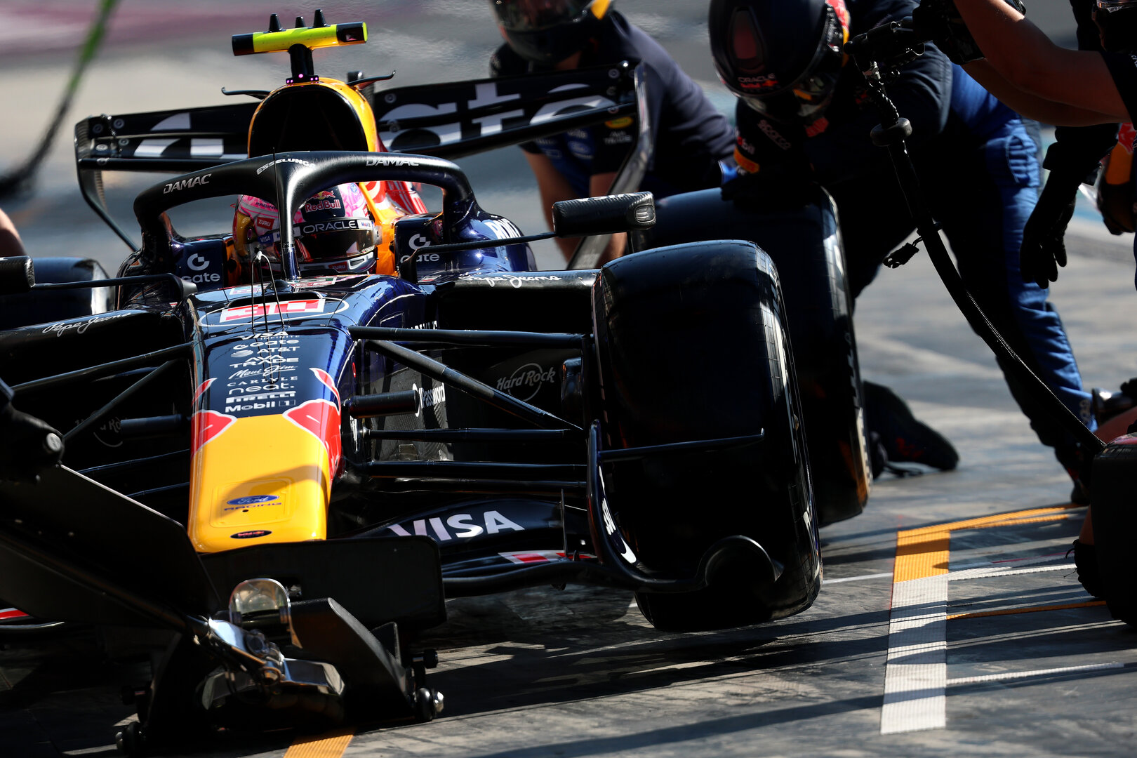 GP ITALIA, Liam Lawson (NZL) Red Bull Racing RB22 in the pits.
04.09.2026. Formula 1 World Championship, Rd 13, Italian Grand Prix, Monza, Italy, Practice Day.
- www.xpbimages.com, EMail: requests@xpbimages.com © Copyright: Batchelor / XPB Images