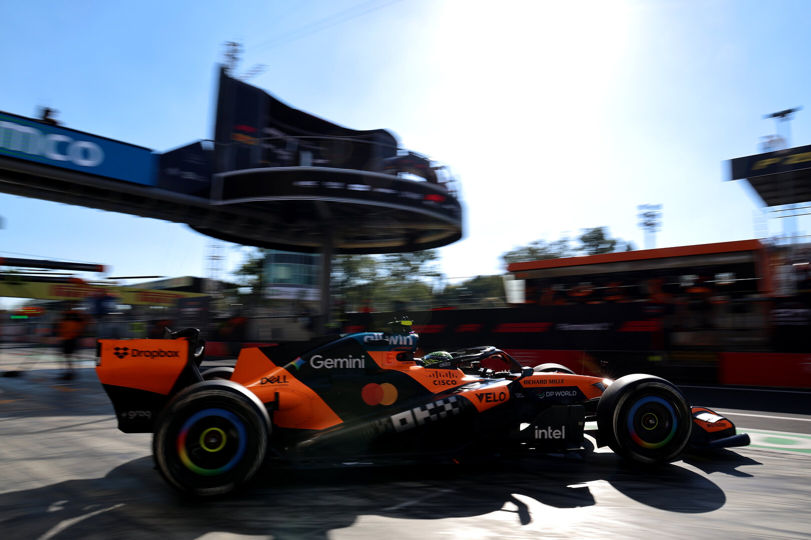 GP ITALIA, Lando Norris (GBR) McLaren F1 Team MCL40 leaves the pits.
04.09.2026. Formula 1 World Championship, Rd 13, Italian Grand Prix, Monza, Italy, Practice Day.
- www.xpbimages.com, EMail: requests@xpbimages.com © Copyright: Batchelor / XPB Images
