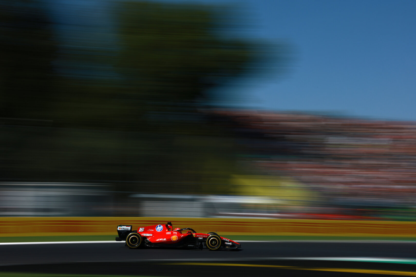GP ITALIA, Charles Leclerc (MON) Ferrari SF-26.
04.09.2026. Formula 1 World Championship, Rd 13, Italian Grand Prix, Monza, Italy, Practice Day.
- www.xpbimages.com, EMail: requests@xpbimages.com © Copyright: Charniaux / XPB Images