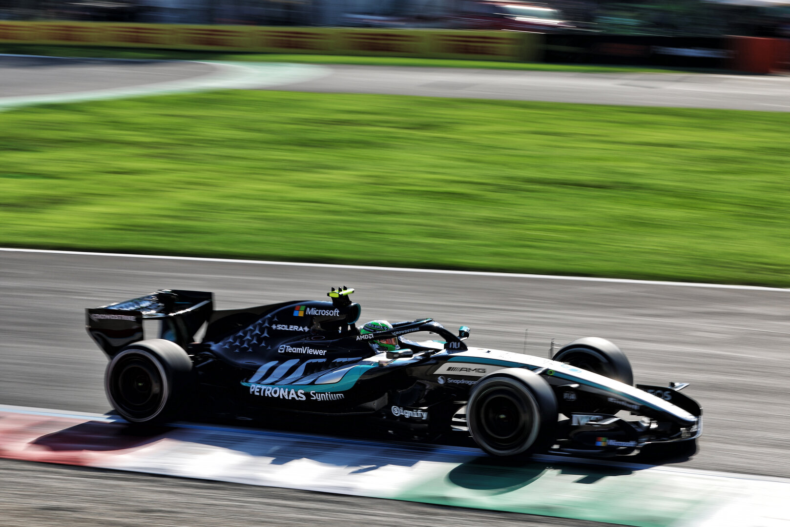 GP ITALIA, Andrea Kimi Antonelli (ITA) Mercedes AMG Formula One Team W17.
04.09.2026. Formula 1 World Championship, Rd 13, Italian Grand Prix, Monza, Italy, Practice Day.
 - www.xpbimages.com, EMail: requests@xpbimages.com © Copyright:  Rew / XPB Images
