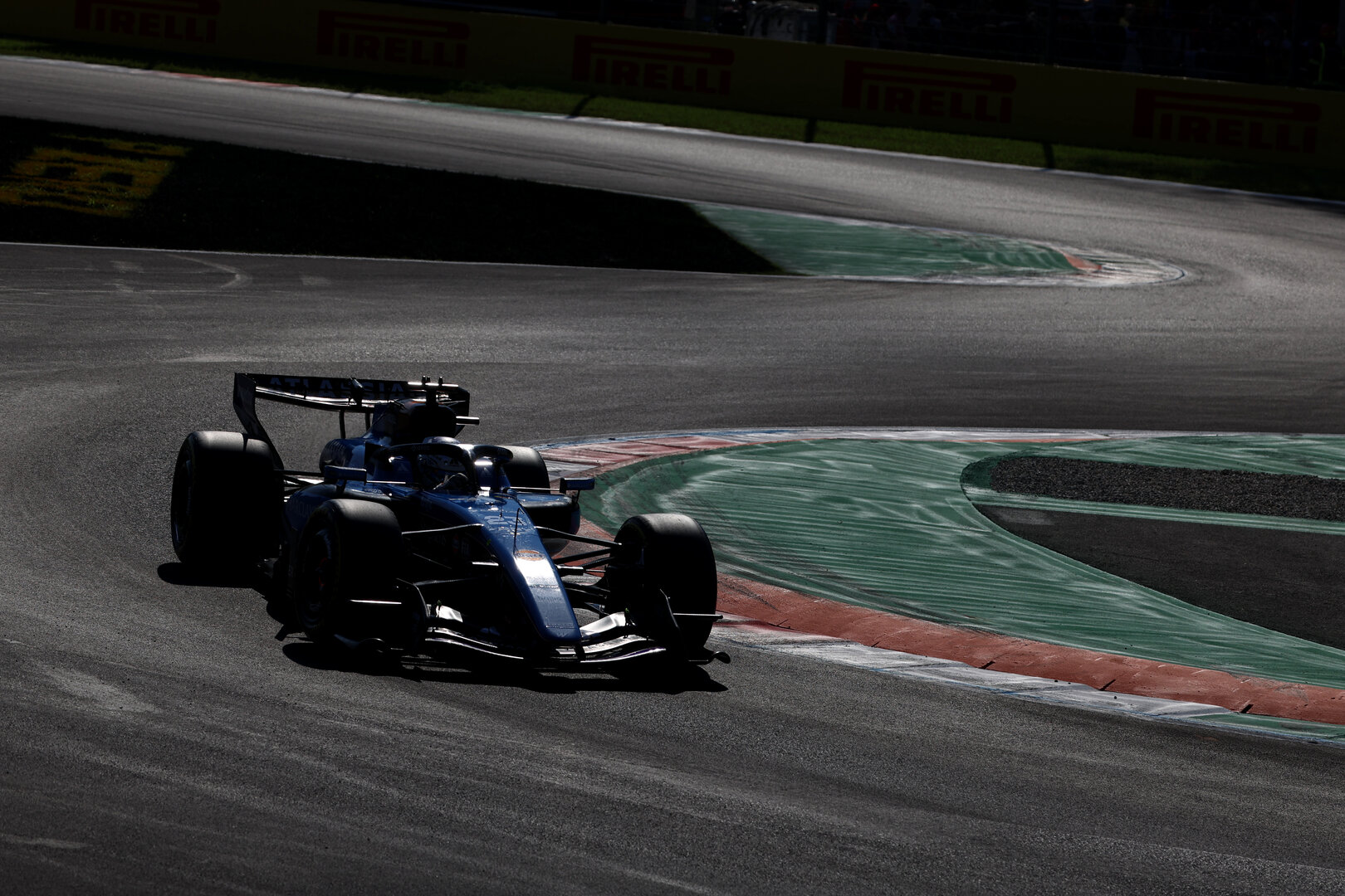GP ITALIA, Alexander Albon (THA) Williams F1 Team FW48.
04.09.2026. Formula 1 World Championship, Rd 13, Italian Grand Prix, Monza, Italy, Practice Day.
 - www.xpbimages.com, EMail: requests@xpbimages.com © Copyright:  Rew / XPB Images