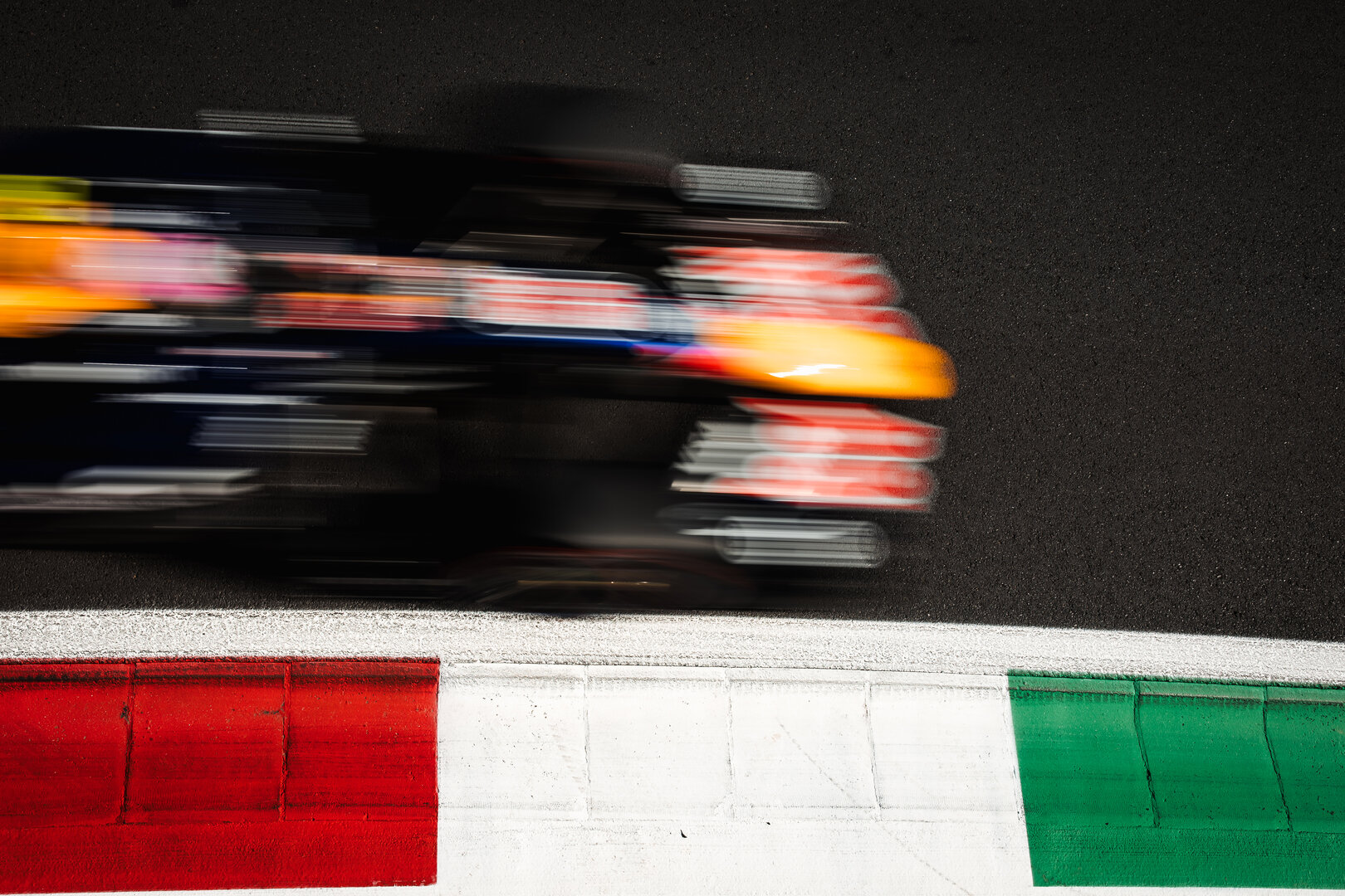 GP ITALIA, Liam Lawson (NZL) Red Bull Racing RB22.
04.09.2026. Formula 1 World Championship, Rd 13, Italian Grand Prix, Monza, Italy, Practice Day.
- www.xpbimages.com, EMail: requests@xpbimages.com © Copyright: Bearne / XPB Images