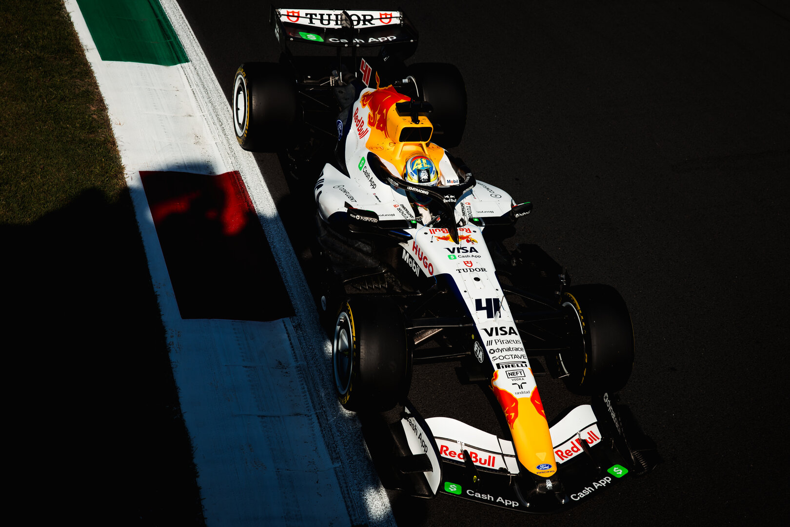 GP ITALIA, Arvid Lindblad (GBR) Racing Bulls Formula One Team VCARB 03.
04.09.2026. Formula 1 World Championship, Rd 13, Italian Grand Prix, Monza, Italy, Practice Day.
- www.xpbimages.com, EMail: requests@xpbimages.com © Copyright: Bearne / XPB Images